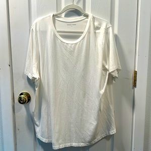 Universal Standard Tee Rex. Size L